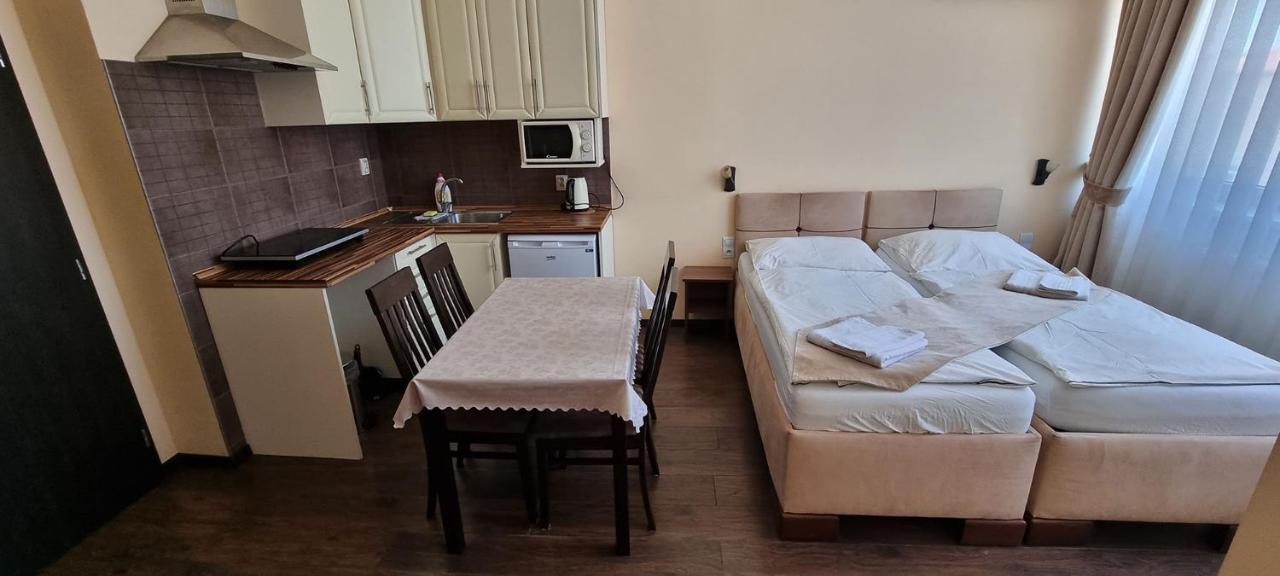 Elite Pension Štúrovo Dış mekan fotoğraf