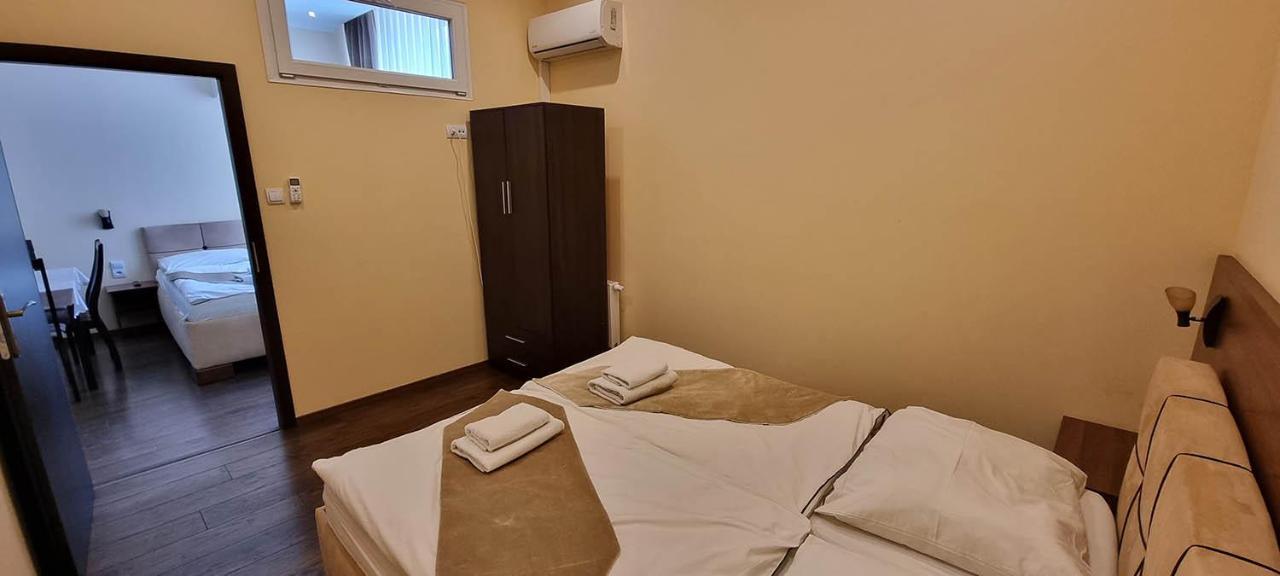Elite Pension Štúrovo Dış mekan fotoğraf