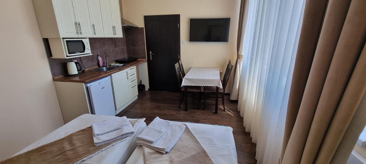 Elite Pension Štúrovo Dış mekan fotoğraf