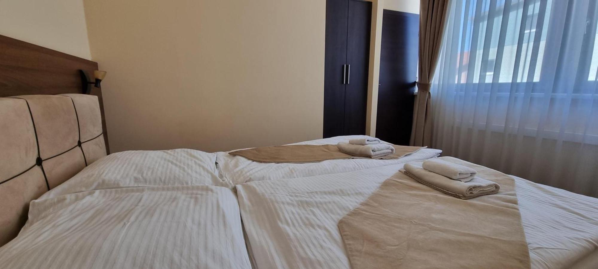 Elite Pension Štúrovo Dış mekan fotoğraf
