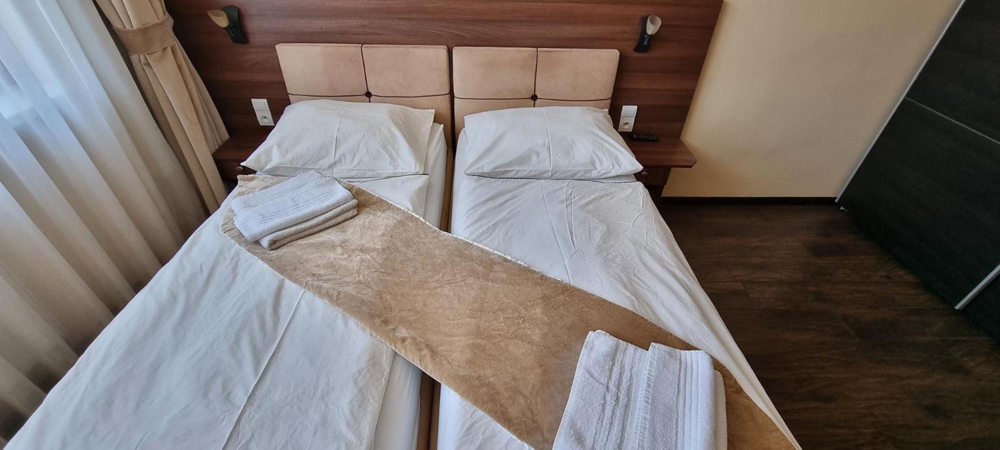 Elite Pension Štúrovo Dış mekan fotoğraf
